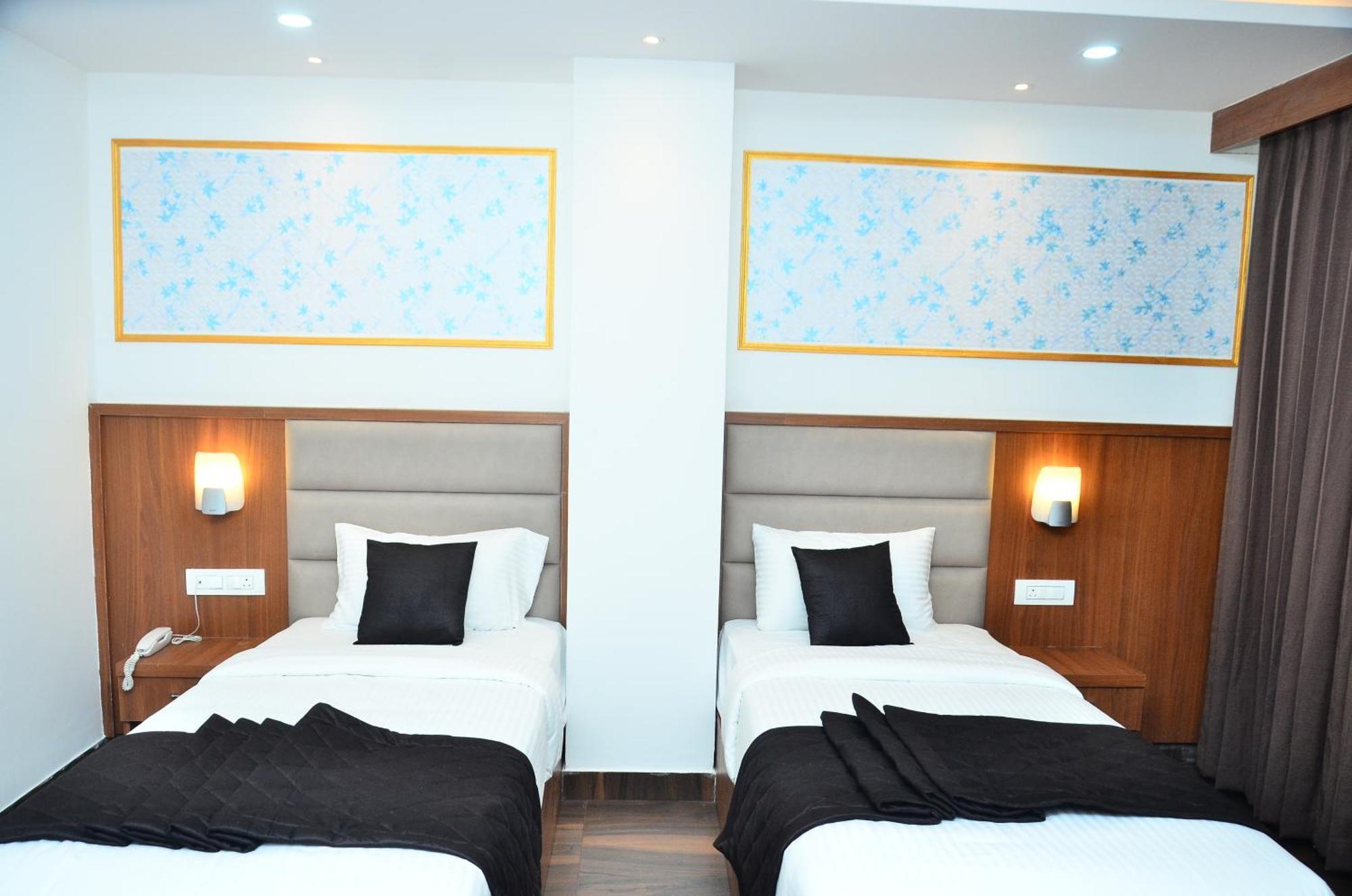 Hotel Eyrie Nest Bangalore Eksteriør billede