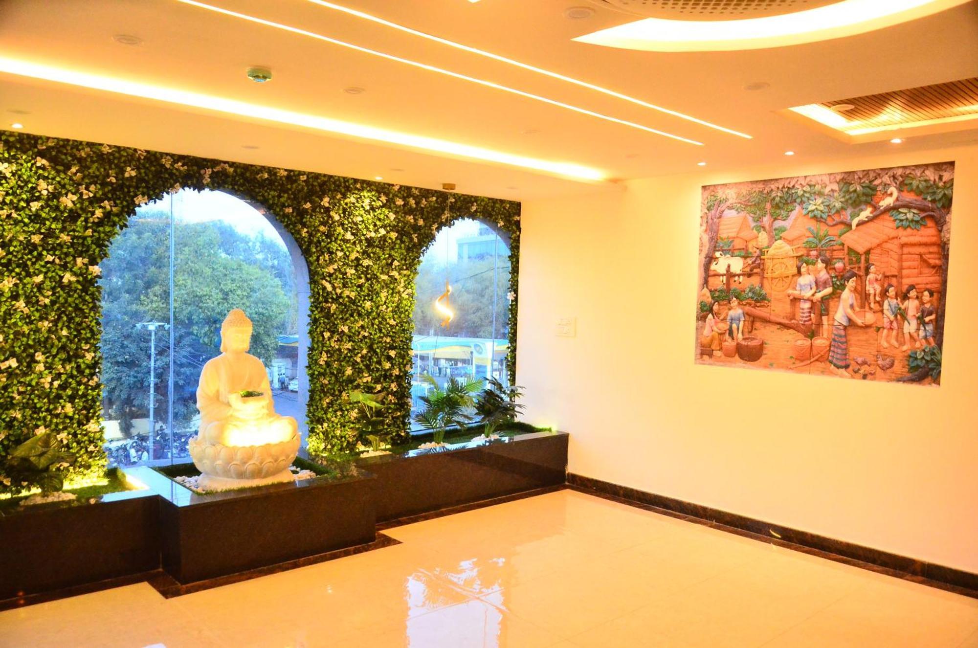 Hotel Eyrie Nest Bangalore Eksteriør billede